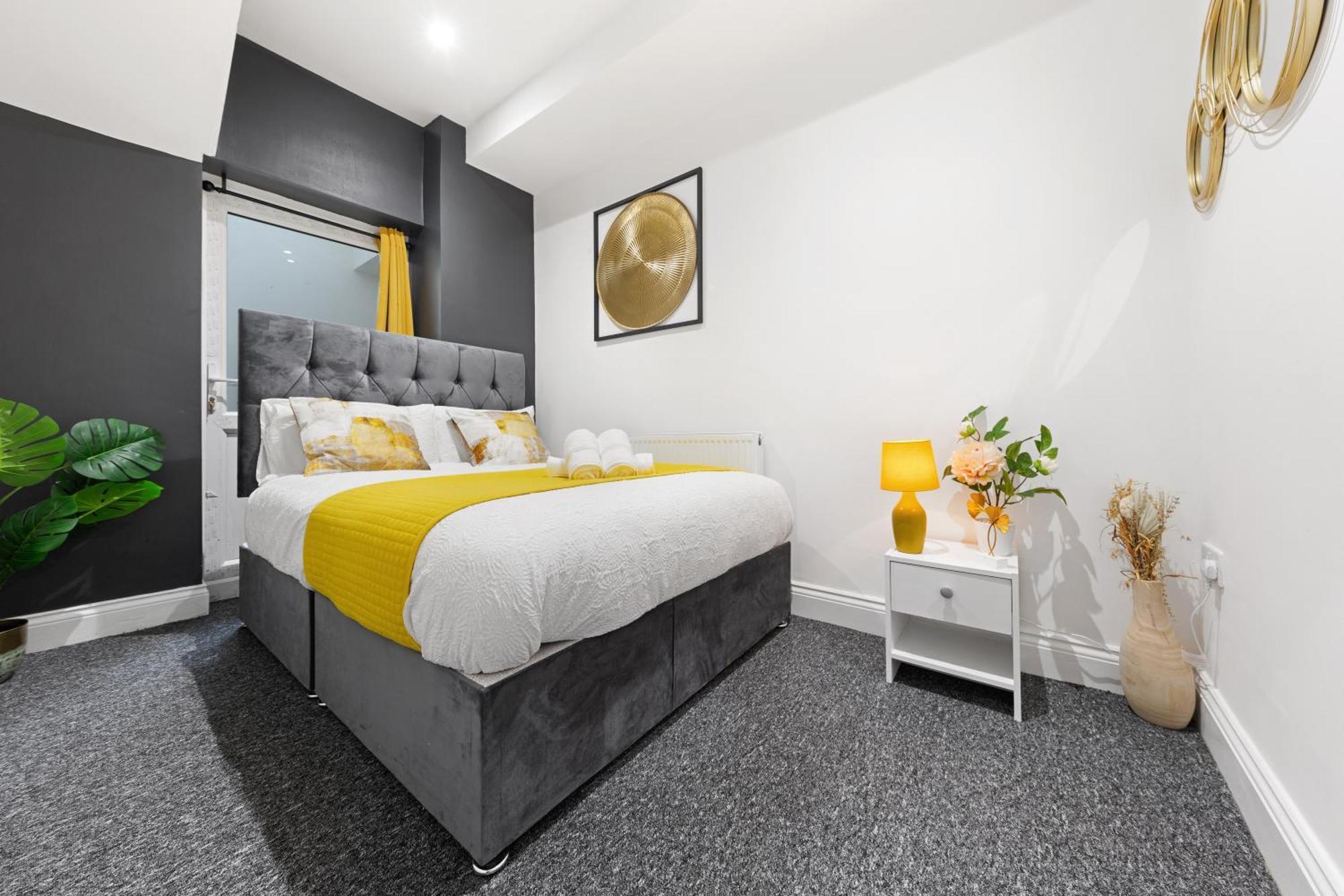 Apartment Serene 2-bed Escape With Garden & Parking- Vibes, Suburban Calm-book Instantly & Save On Long Stays! London